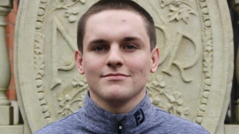Gavin headshot 23
